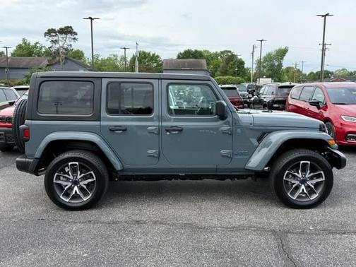 Anvil Clearcoat 2024 Jeep Wrangler 4xe Sport