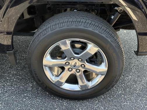 Agate Black Metallic 2022 Ford F-150 Lariat