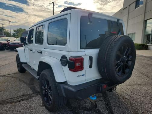 2023 Jeep Wrangler 4xe Sahara