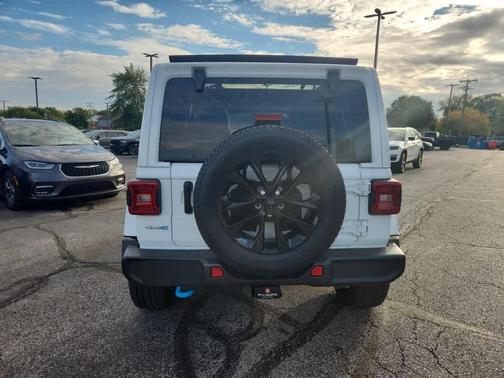 2023 Jeep Wrangler 4xe Sahara