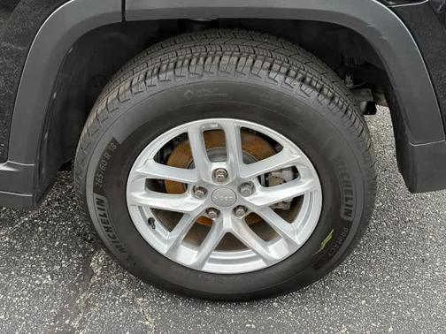 2025 Jeep Grand Cherokee Laredo X