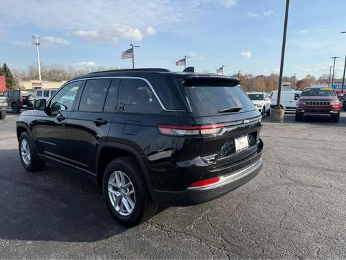 2025 Jeep Grand Cherokee Laredo X