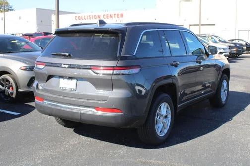 2025 Jeep Grand Cherokee Laredo X