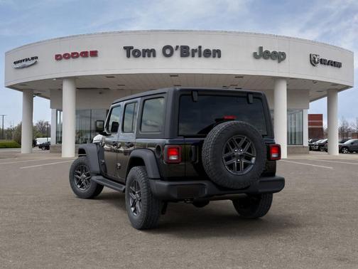 Black Clearcoat 2026 Jeep Wrangler Sport