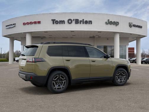 41 2026 Jeep Cherokee LAREDO/LIMITED