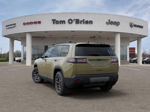 41 2026 Jeep Cherokee LAREDO/LIMITED