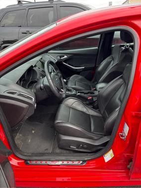 Race Red 2015 Ford Focus ST Base