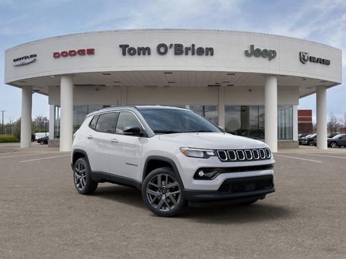 Bright White Clearcoat 2026 Jeep Compass Limited Altitude