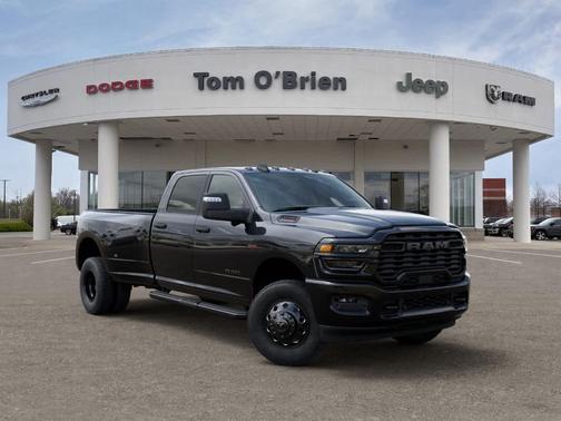 Diamond Black 2026 RAM 3500 Big Horn