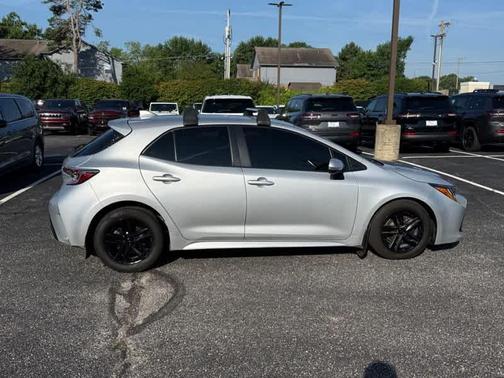 2022 Toyota Corolla Hatchback SE