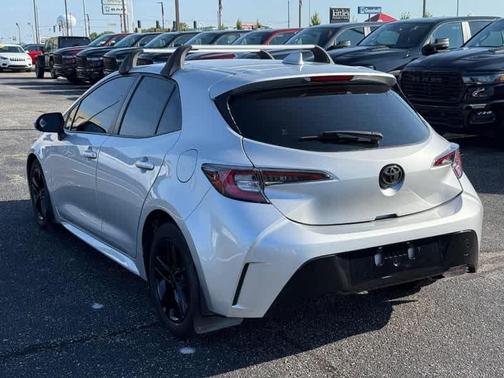 2022 Toyota Corolla Hatchback SE