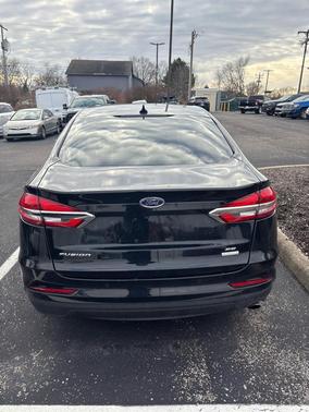 2020 Ford Fusion SE