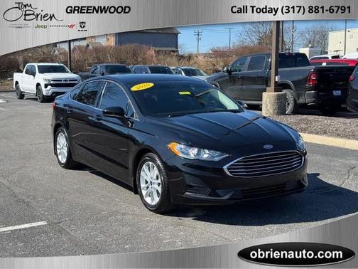 2020 Ford Fusion SE