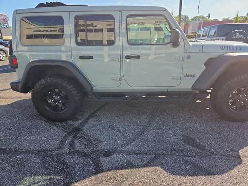 Earl Clearcoat 2024 Jeep Wrangler 4xe Sport