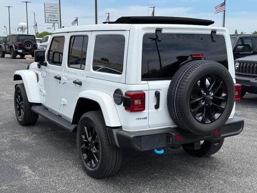 2022 Jeep Wrangler Unlimited 4xe Sahara