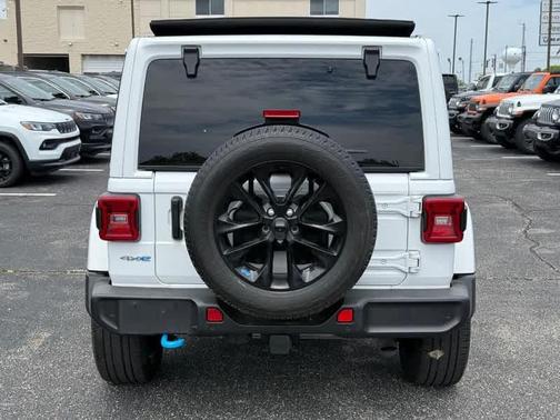 2022 Jeep Wrangler Unlimited 4xe Sahara