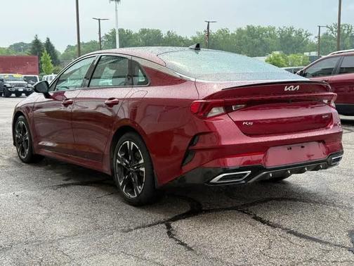 2022 Kia K5 GT-Line