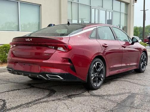 2022 Kia K5 GT-Line