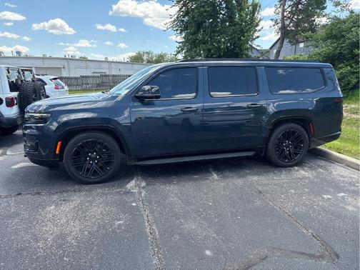 Riverrock Green 2023 Jeep Wagoneer L Series II