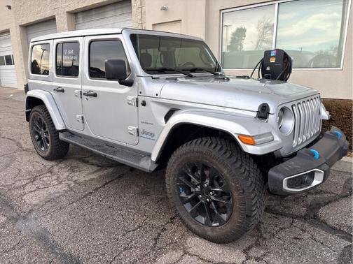 2023 Jeep Wrangler 4xe Sahara