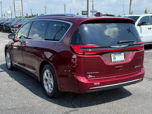 2021 Chrysler Pacifica Hybrid Limited