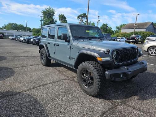 Anvil Clearcoat 2024 Jeep Wrangler Sport