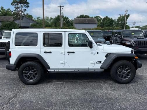 Bright White Clearcoat 2024 Jeep Wrangler Sport