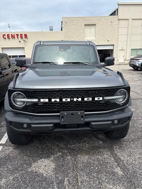 Carbonized Gray 2022 Ford Bronco Wildtrak