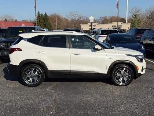 2021 Kia Seltos EX
