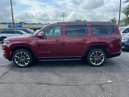 2022 Jeep Wagoneer Series II