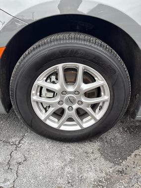 2024 Chrysler Pacifica Touring-L