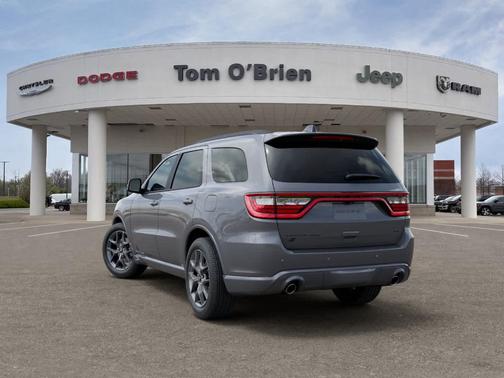 Destroyer Gray Clearcoat 2026 Dodge Durango GT Plus HEMI V8