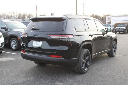 2025 Jeep Grand Cherokee L Laredo