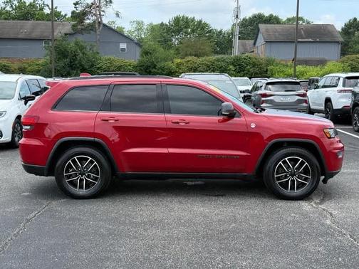 2020 Jeep Grand Cherokee Trailhawk
