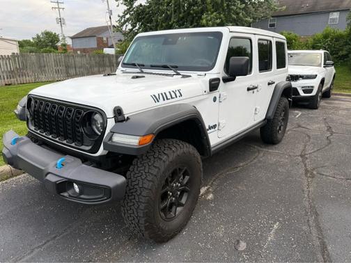 Bright White Clearcoat 2024 Jeep Wrangler 4xe Sport