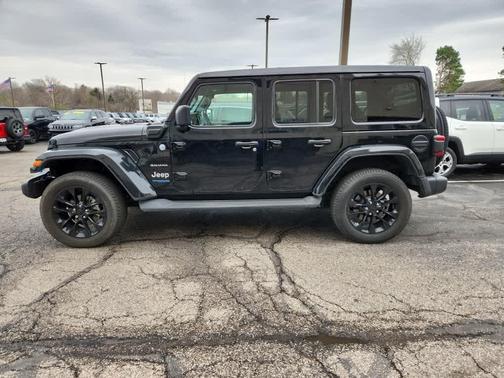2022 Jeep Wrangler Unlimited 4xe Sahara