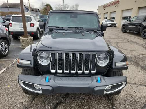 2022 Jeep Wrangler Unlimited 4xe Sahara