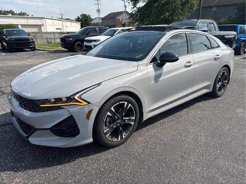 2022 Kia K5 GT-Line