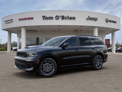 DB Black Clearcoat 2026 Dodge Durango GT Plus HEMI V8