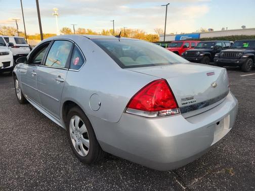 2010 Chevrolet Impala LS