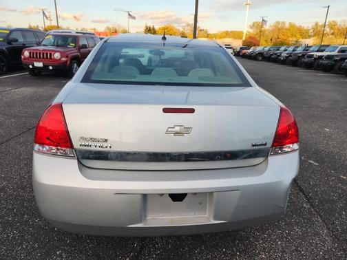 2010 Chevrolet Impala LS