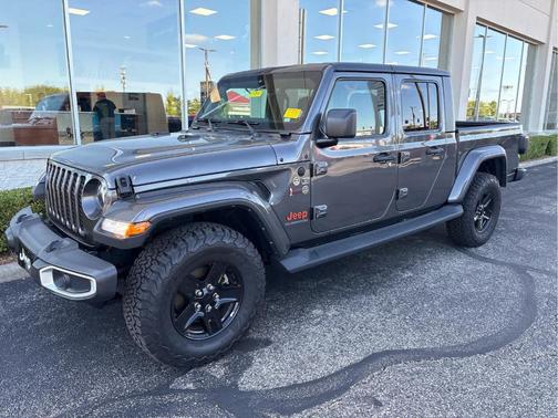 2021 Jeep Gladiator Sport