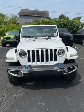 2022 Jeep Wrangler Unlimited 4xe Sahara