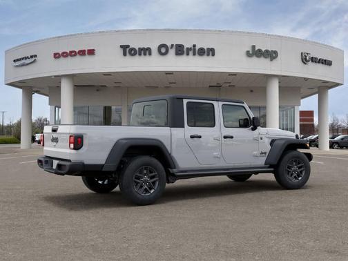 Bright White Clearcoat 2026 Jeep Gladiator Sport