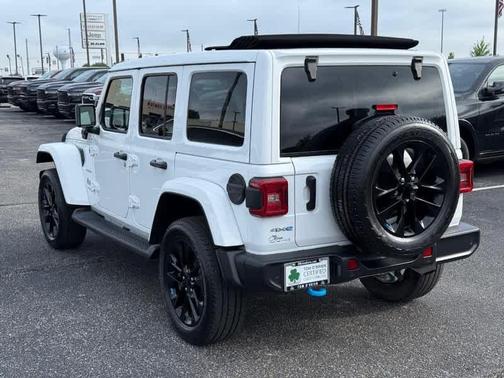 2022 Jeep Wrangler Unlimited 4xe Sahara