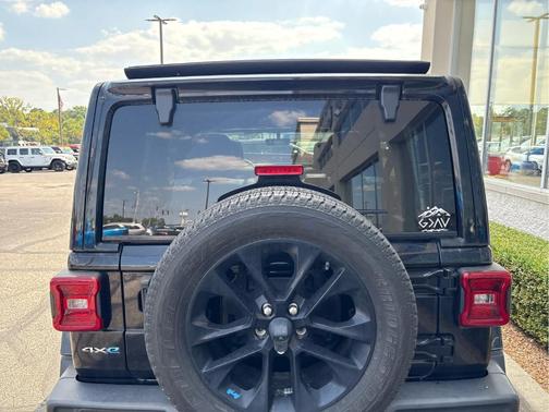 2023 Jeep Wrangler 4xe Sahara