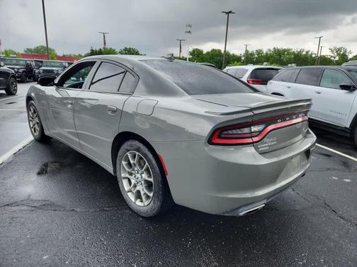 2017 Dodge Charger SXT