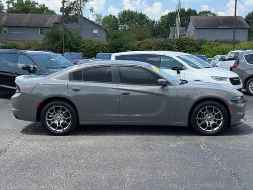 2017 Dodge Charger SXT