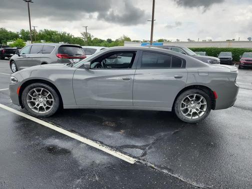 2017 Dodge Charger SXT