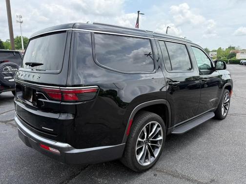 2022 Jeep Wagoneer Series II
